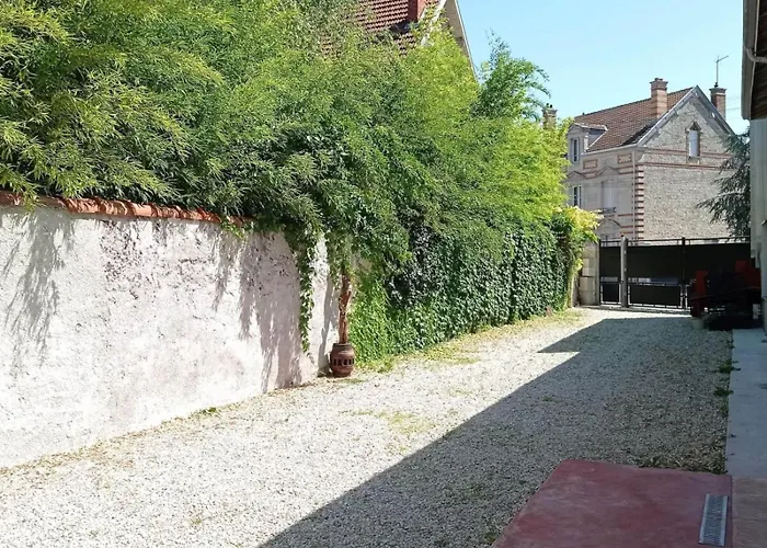 Reve De Bulles 62m2 Of Charm 2 Large Bedrooms * Chalons-en-Champagne